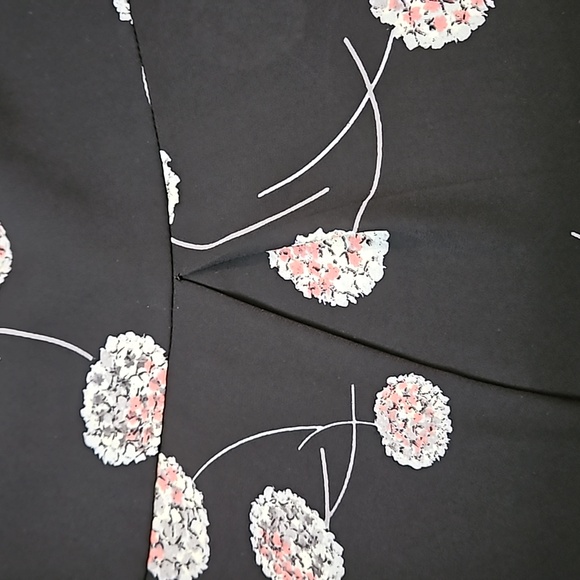 Daniel Rainn Blouse Tunic Women's XXL Floral Roll Tab Sleeves Flowy Black - Picture 10 of 11